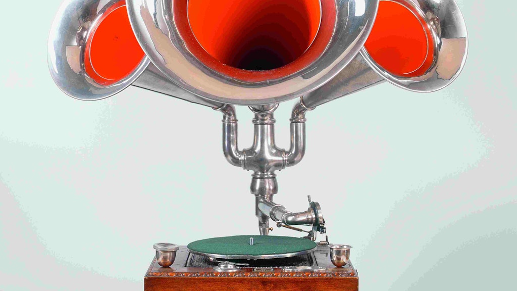 Gramophone à monnayeur à 3 pavillons