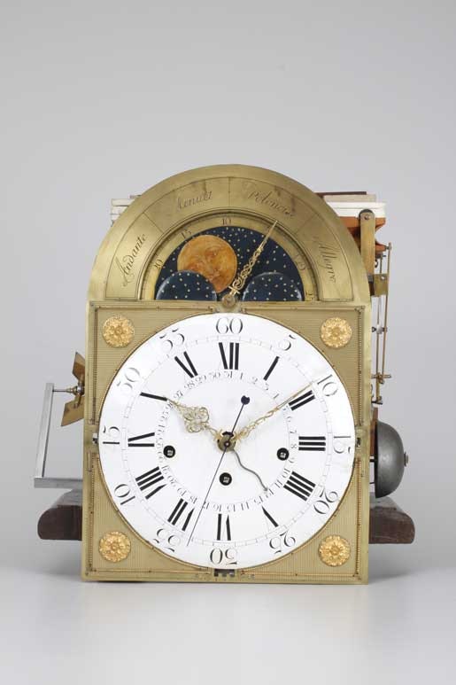 Bodenstanduhr mit Flöten- und Harfenwerk (Vorderseite)