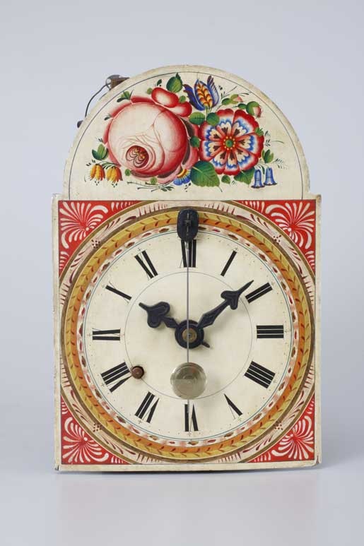 Wanduhr mit Glockenspiel, Vorderseite