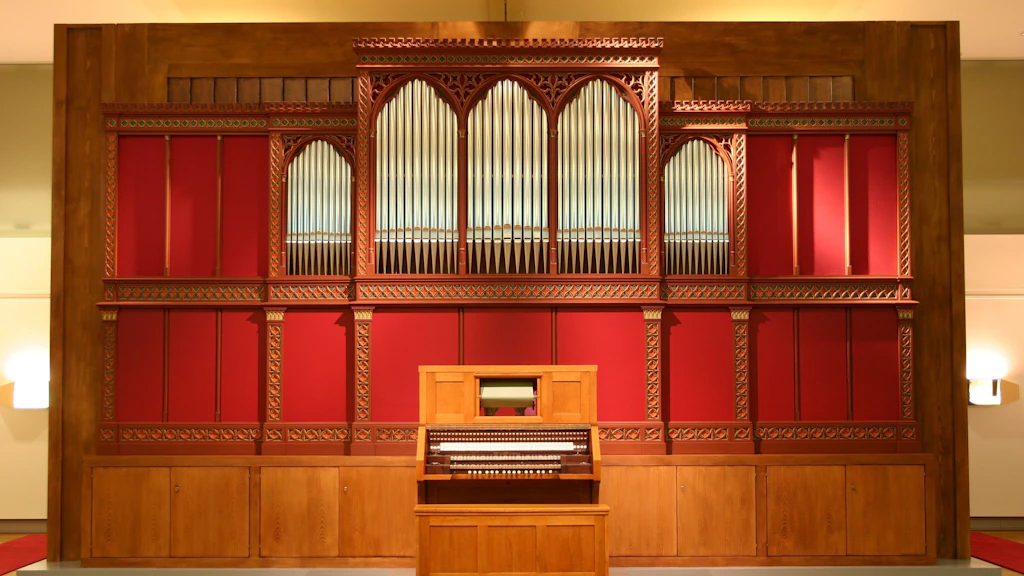 Fassade der Brittanic-Orgel
