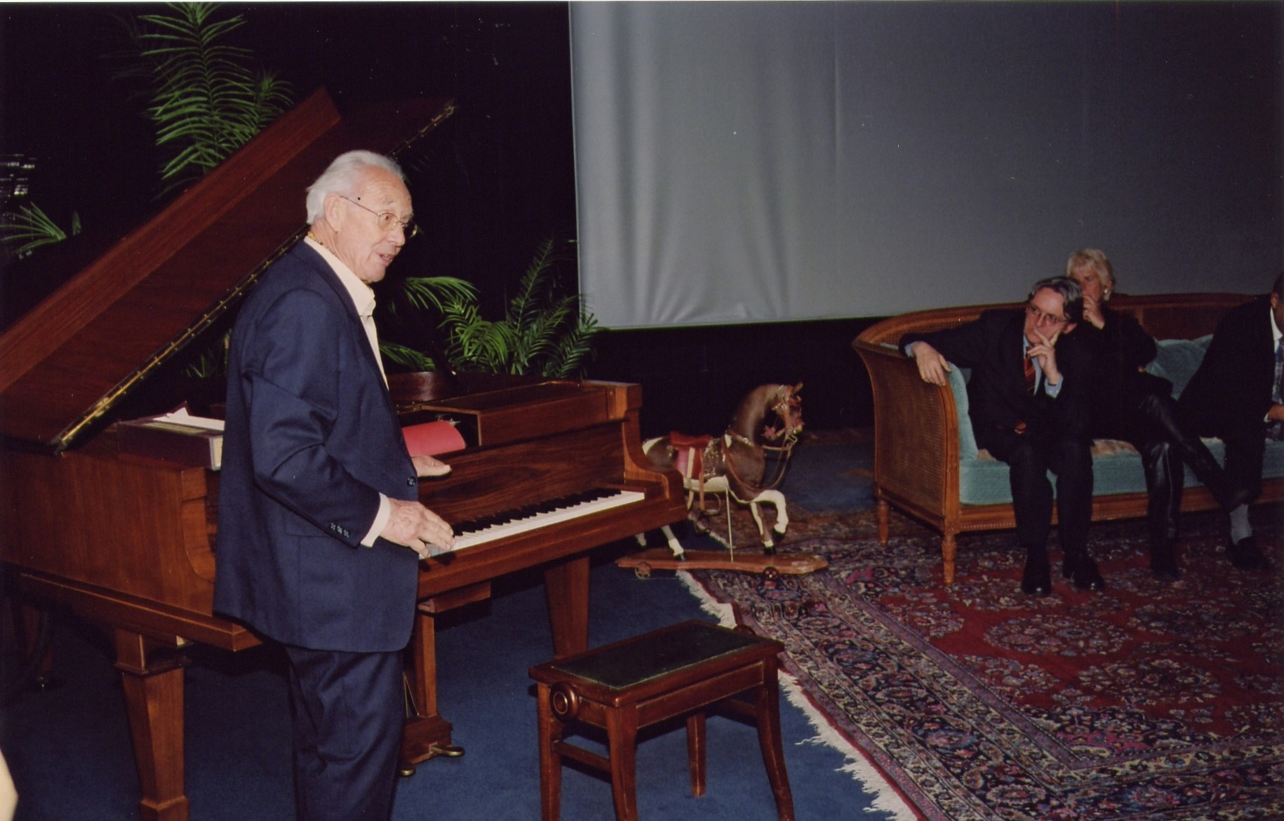 H. Weiss, D. Streiff