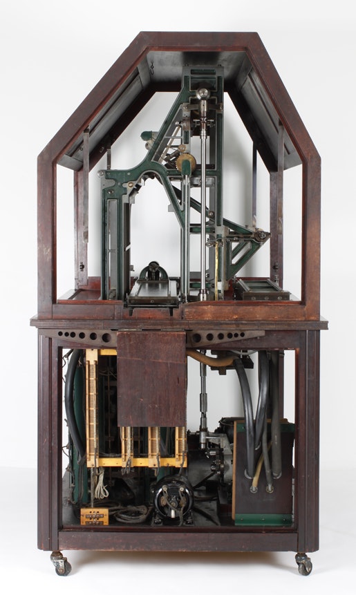 Recording device: side view, open