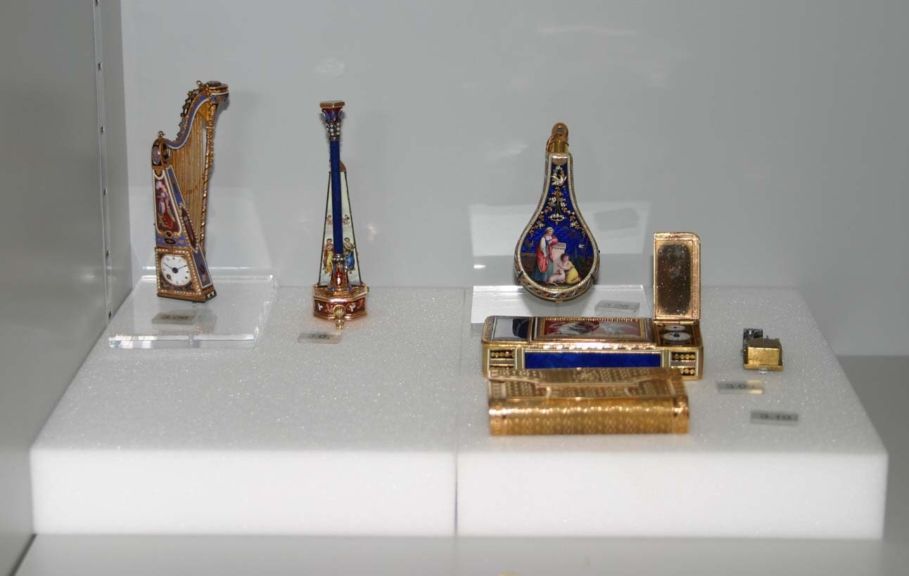 Bijoux avec mouvement musical