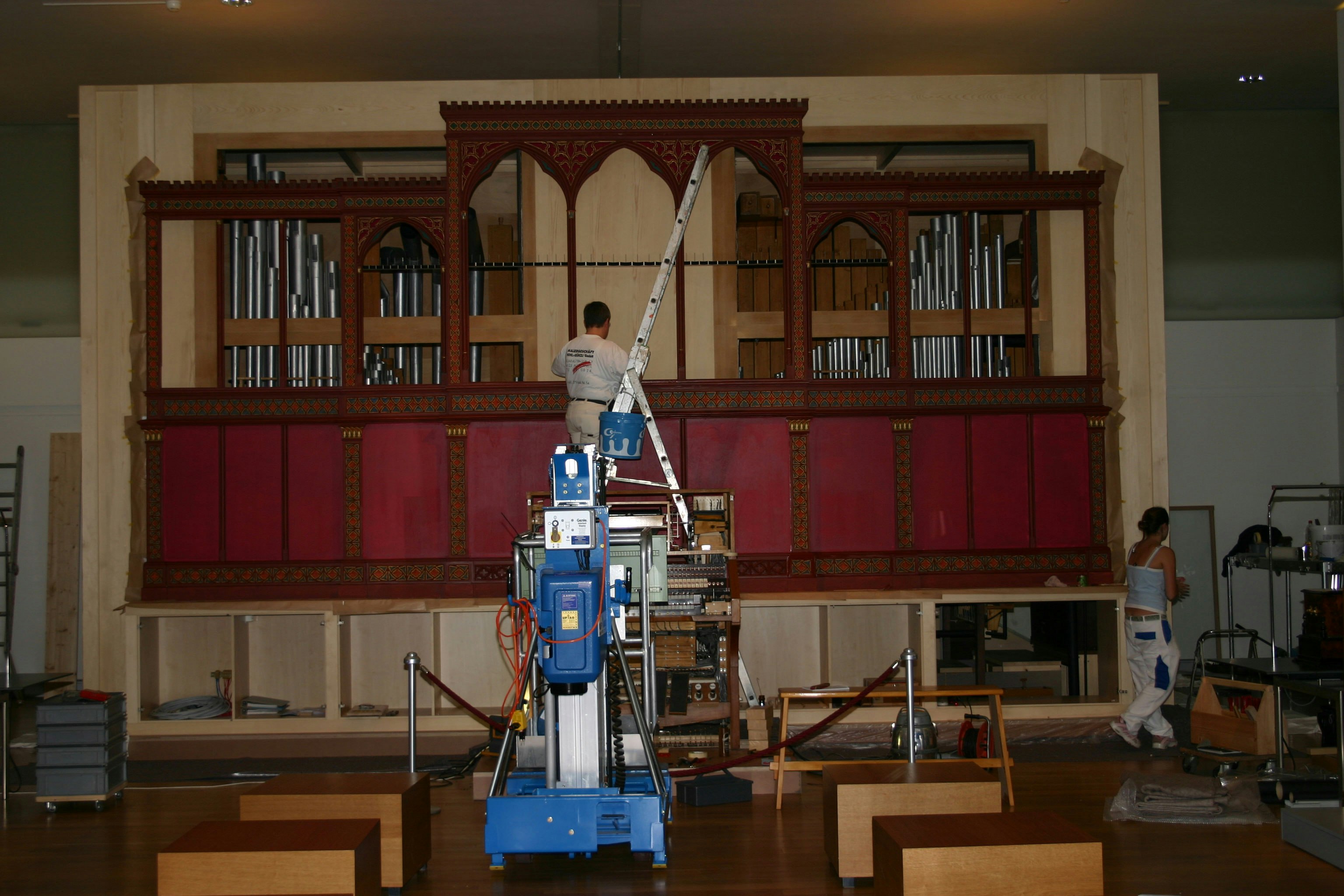 Travaux de peinture sur l’orgue